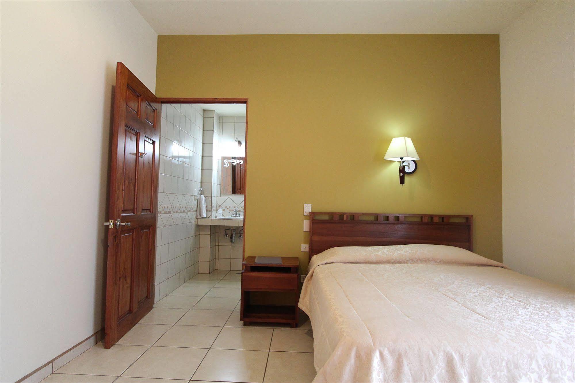 Hotel La Fortuna Eksteriør billede